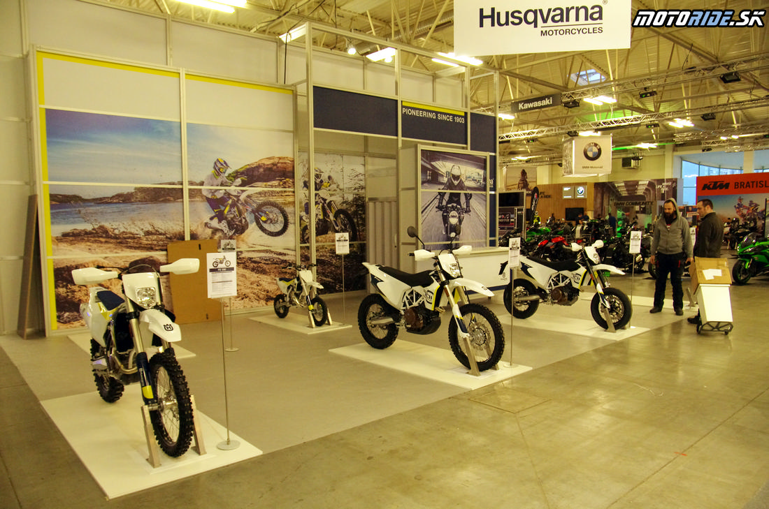 Husqvarna - Výstava Motocykel 2017 - 106 fotiek ešte pred otvorením