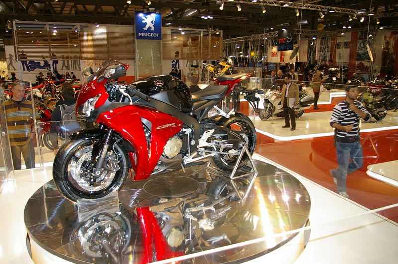 Miláno 2007 - Honda Fireblade