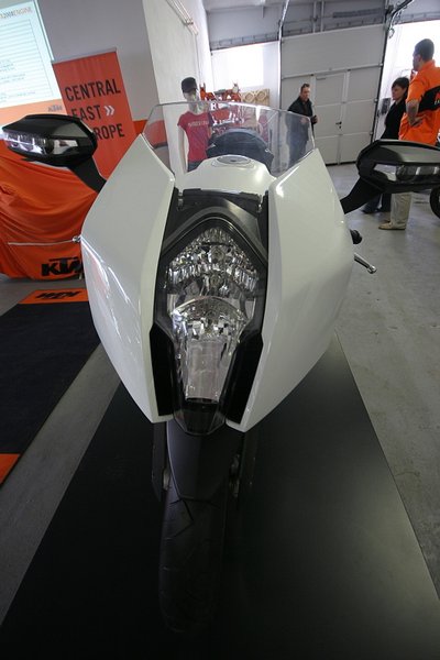 KTM CEE predstavila nové modely 2008