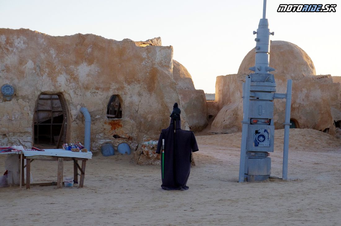Kulisy z natáčania Star Wars (Mos Espa) - Na Afrikách do Afriky - Tunisko