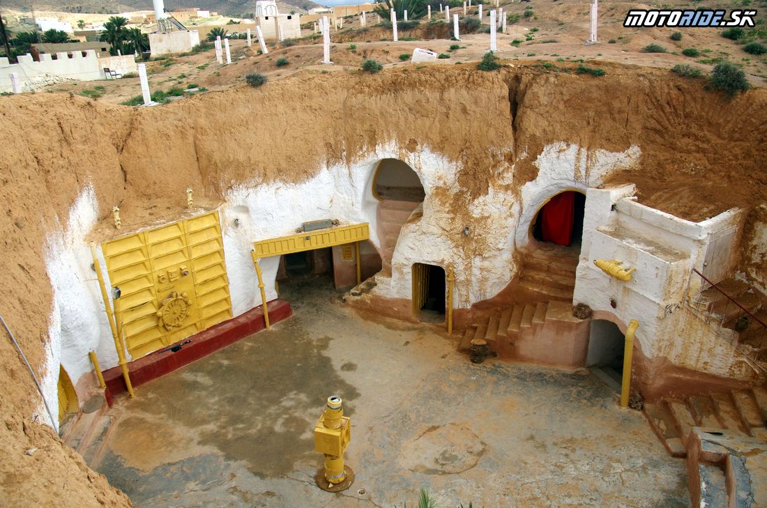 Matmata - podzemné obydlia - Na Afrikách do Afriky - Tunisko