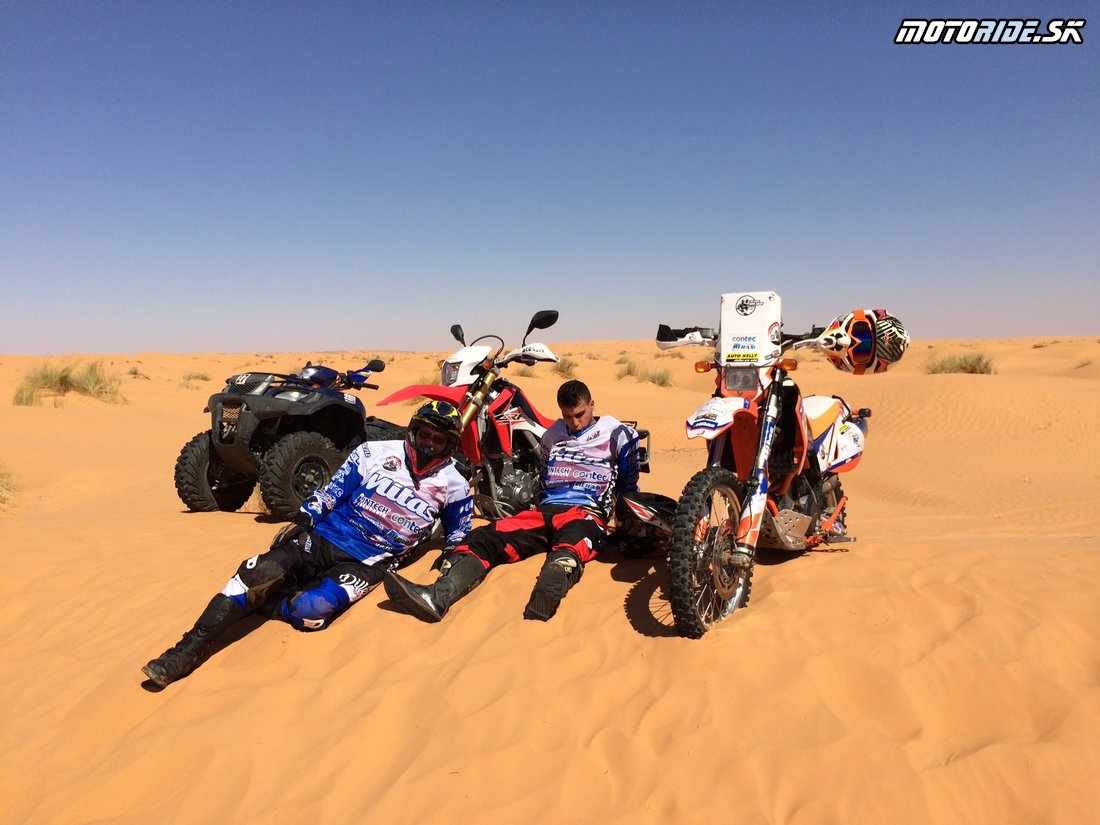 Už si užívame duny :-) - S4RT ide na Saharu