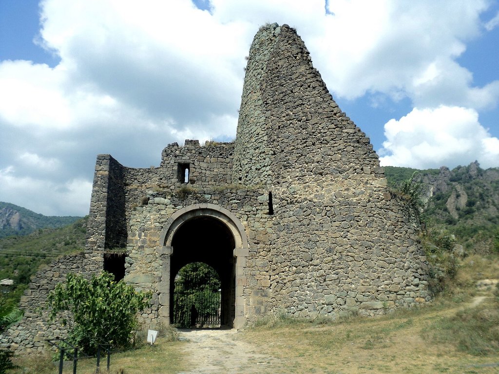 Kláštor Akhtala, Arménsko - Bod záujmu