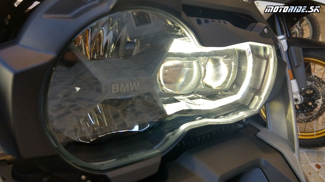 Testujeme nové boxery BMW R 1250 GS a RT 2019
