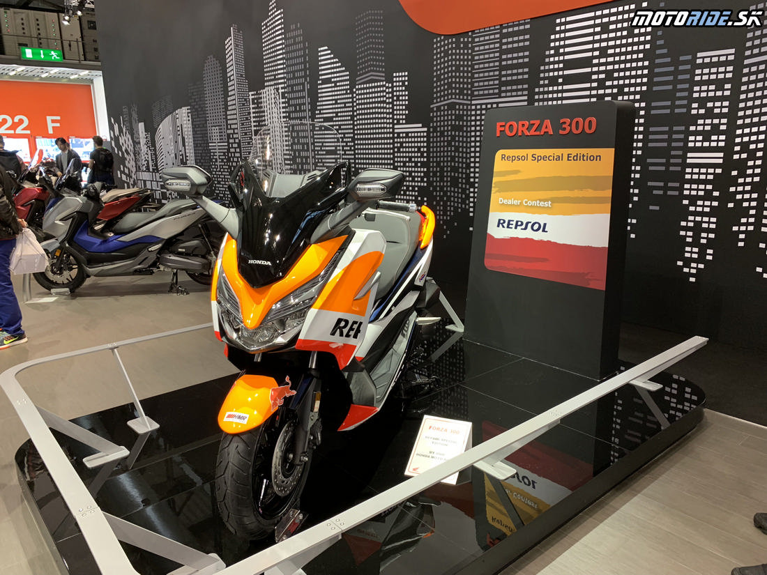 Honda Forza 300 Repsol - EICMA 2018