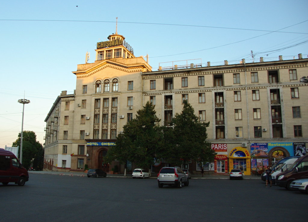 6.G. Hotel Kišiňov