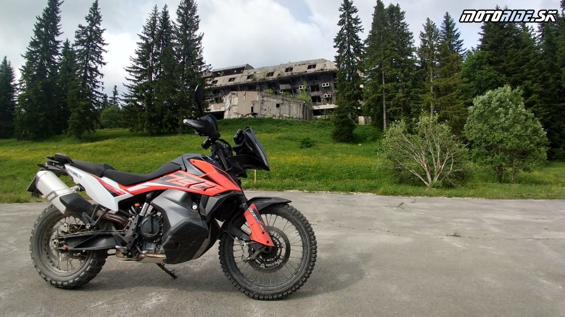 Ruina hotelu Igman, Bosna a Hercegovina - KTM Adventure Rally 2019, Bosna