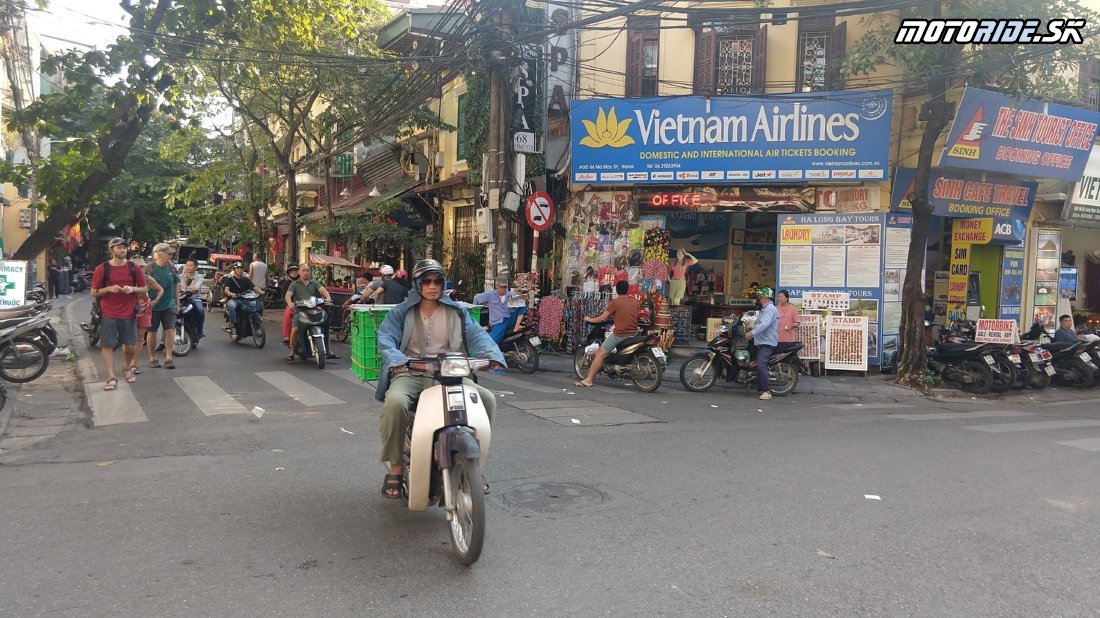 Vitajte v Hanoji - Naživo: Vietnam moto trip 2019