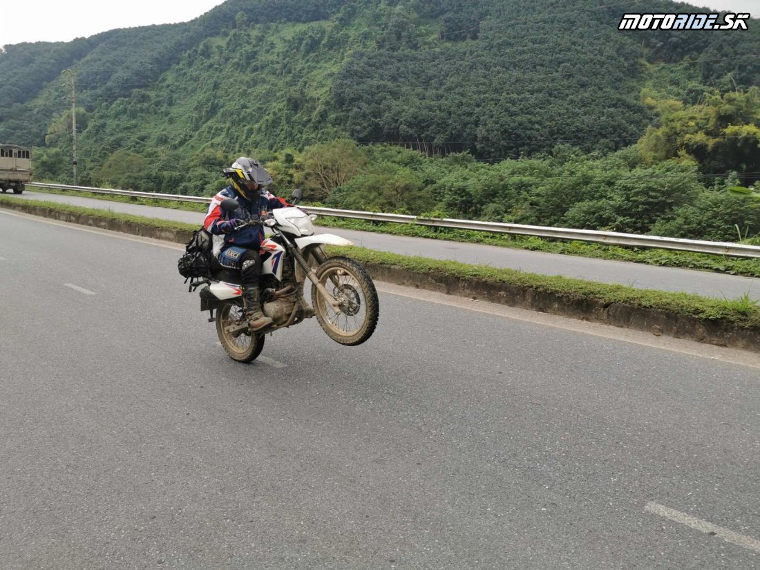 Cesta do Lao Cai - Naživo: Vietnam moto trip 2019
