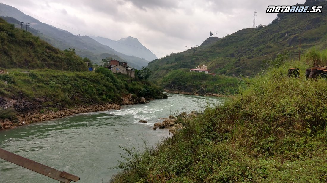 Horská cesta do Mao Lac - Naživo: Vietnam moto trip 2019
