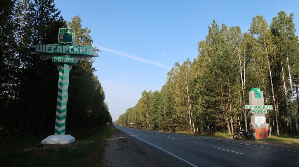 Typické ráno na cestách v Rusku niekde medzi Tomskom a Novosibirskom
