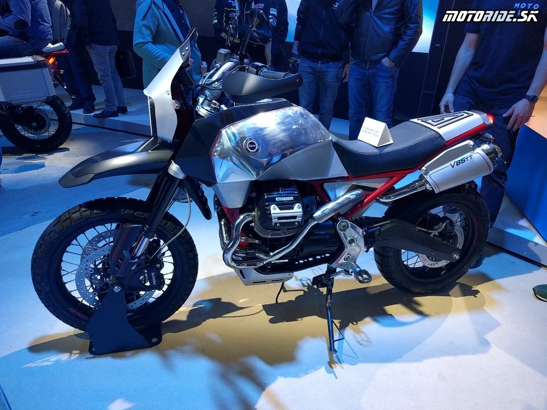 Moto Guzzi V85TT - Eicma-2019-Taliansko