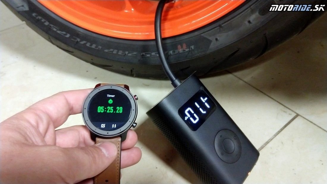 190/55 ZR 17 - z 0 - 1,1 BAR - 5:25 - Xiaomi Mi Portable Air Pump - prenosný kompresor nielen pre motorkárov