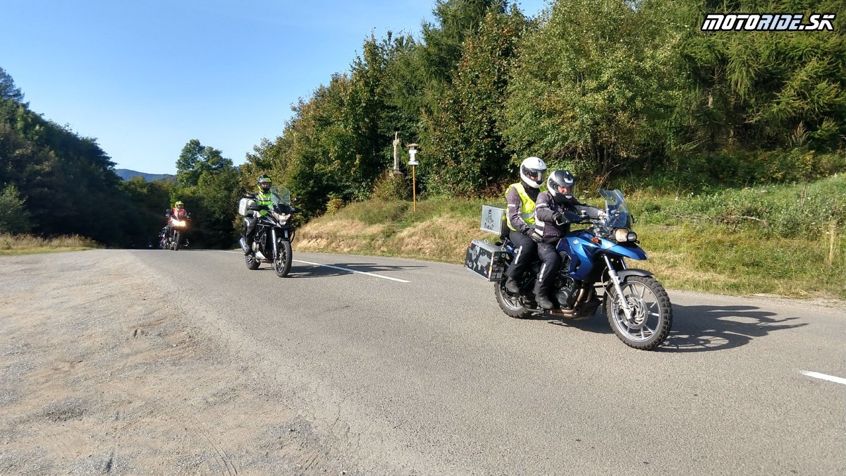 Poobede výjazd na Dubník, okolo opálovych baní na Čerešenku - 17. stretnutie motorideákov 2020 Košice