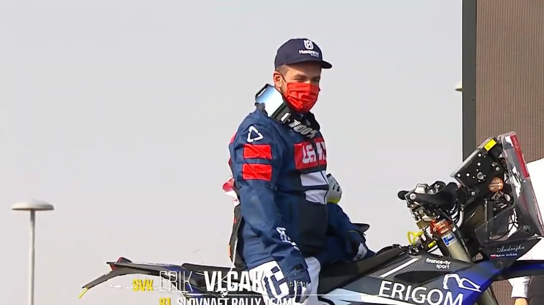 Erik Vlčák - priamy prenos zo štart pódia Dakar 2021