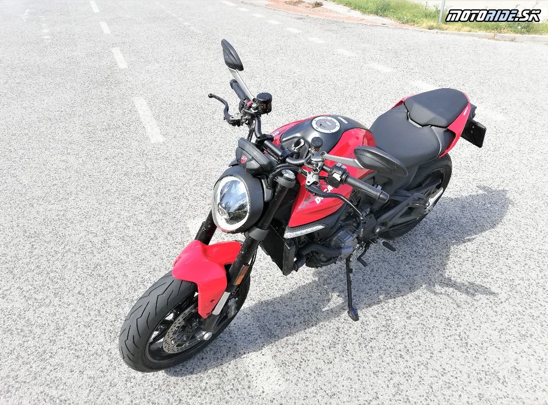 Ducati Monster (2021)