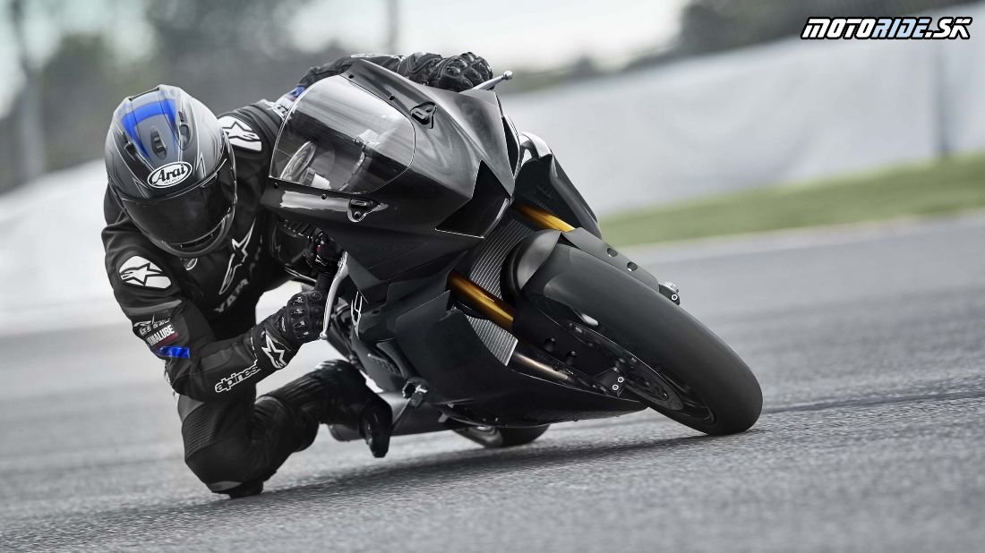 Yamaha YZF-R6 RACE (2022)