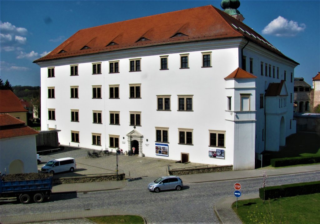 kaštieľ Uherský Ostroh dnes mestský úrad a múzeum