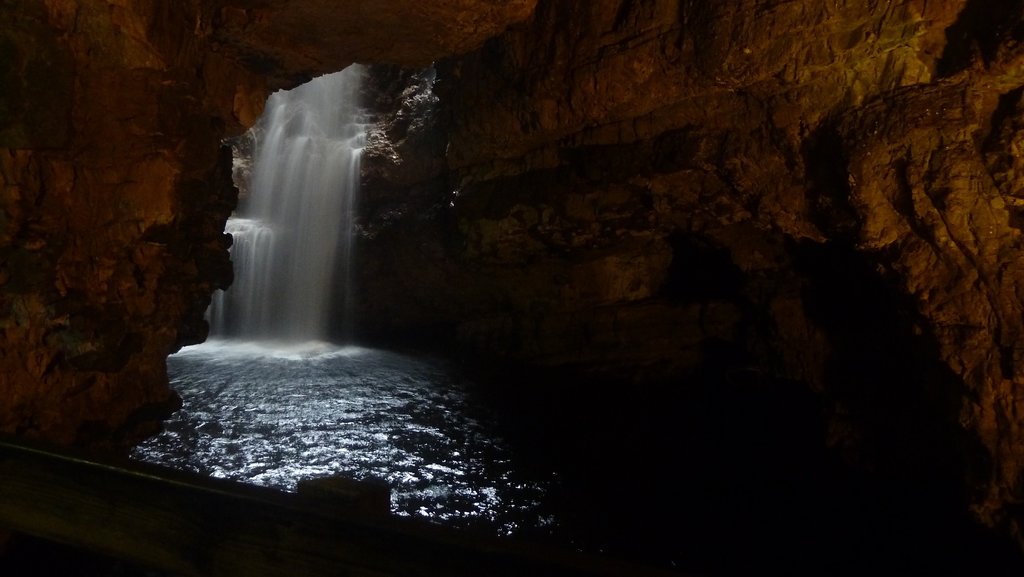 Smoo Cave1