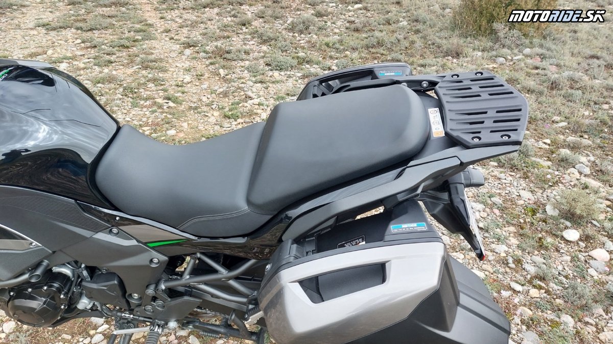 Rozbiehame sa - Testujeme Kawasaki Versys 1100 2025