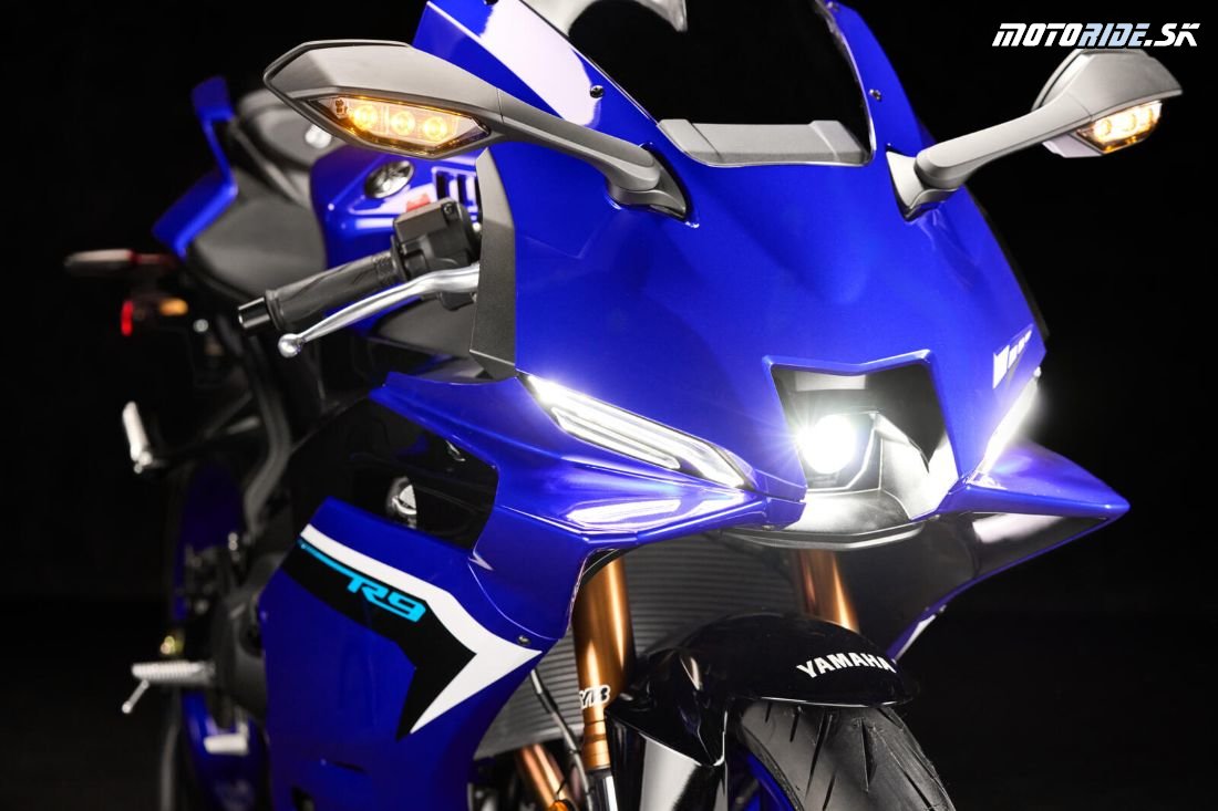 Yamaha R9 2025