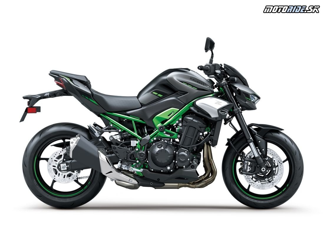 Kawasaki Z900 2025