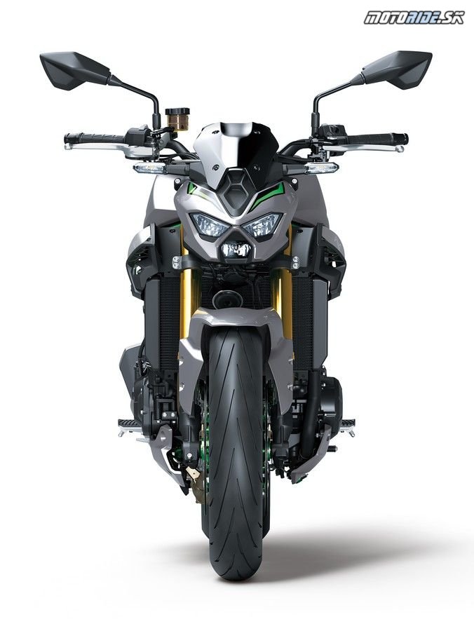 Kawasaki Z900 SE 2025