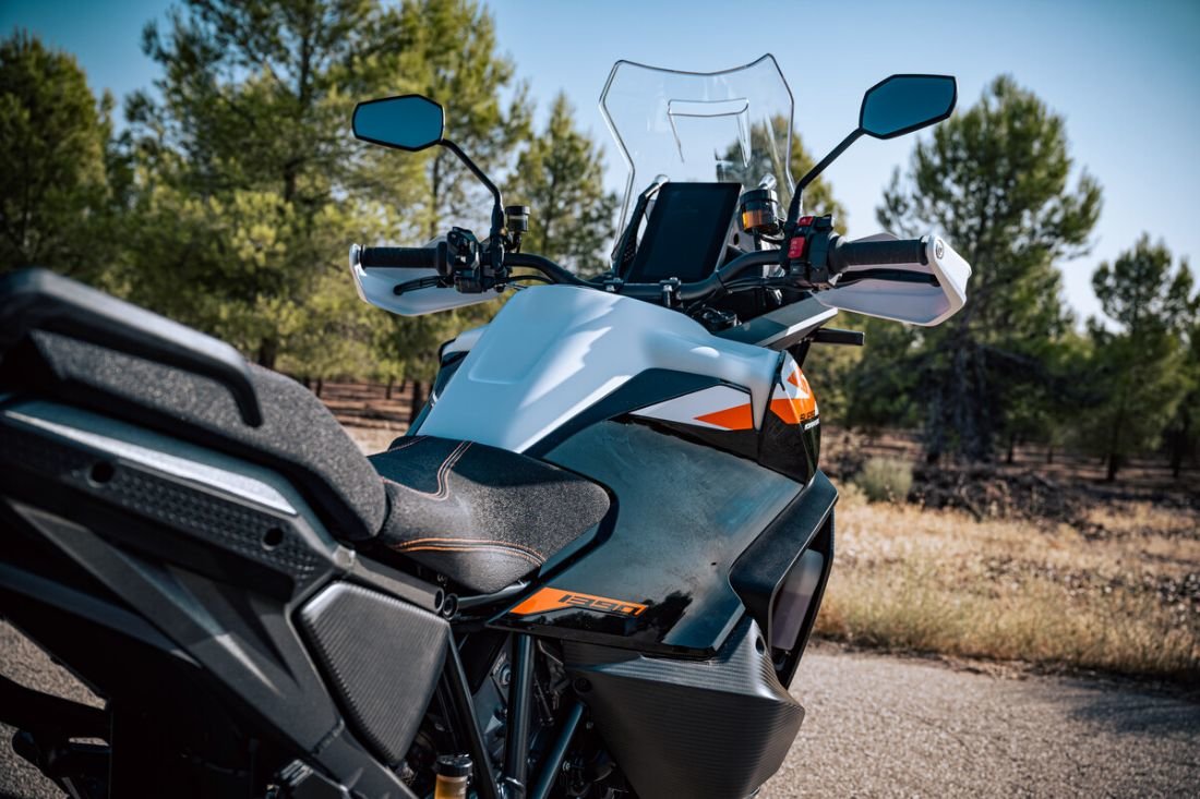 KTM 1390 SUPER ADVENTURE S (2025)