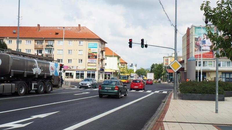 Senica hlavná križovatka I internet