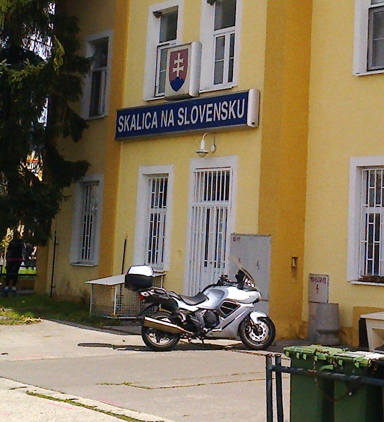 moto zamestnanca stanice