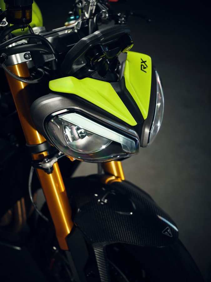 Triumph Speed Triple 1200 RX (2025)