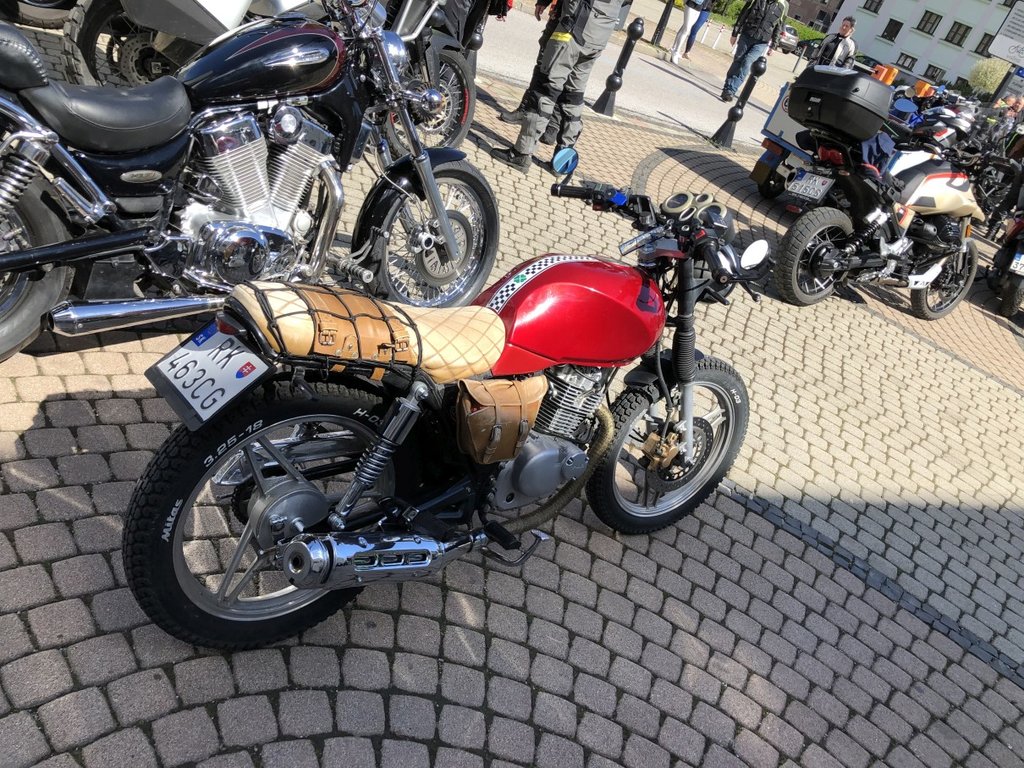 Číňan YUKI s motorom pôvodom v SUZUKI