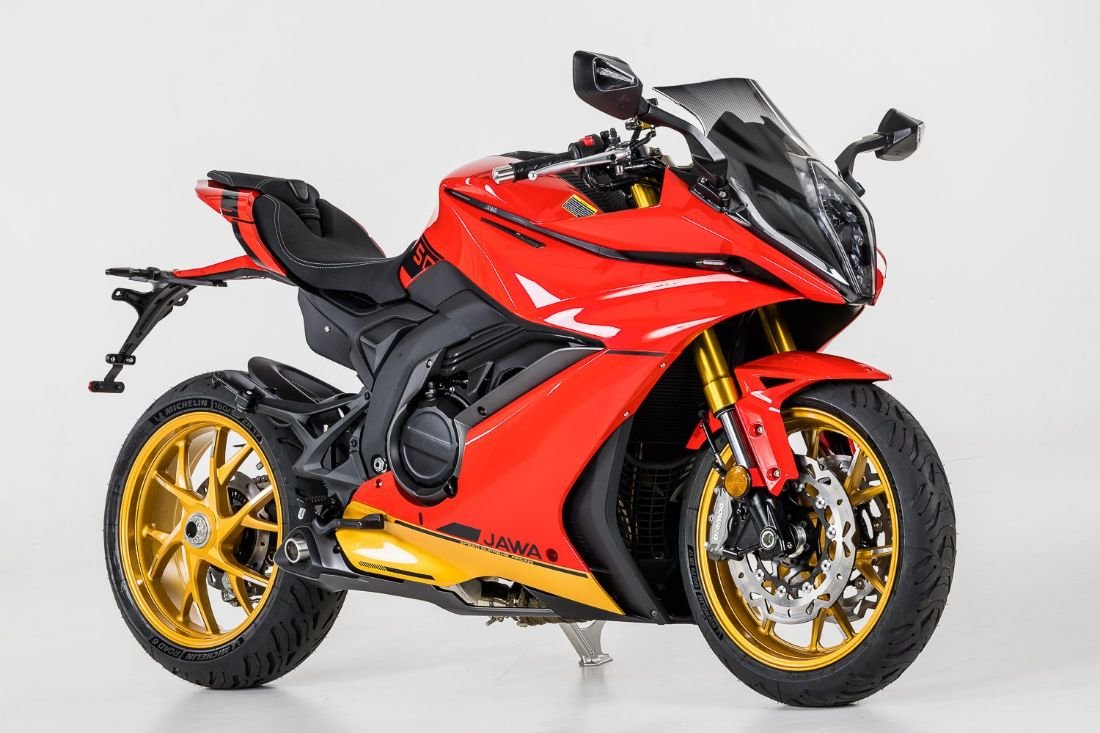 JD 750 by JAWA Racing 2025