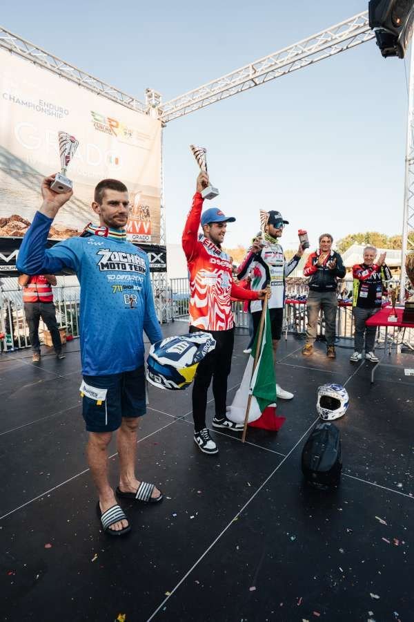 2 zlatá a bronz z ME enduro 2025 pre Slovensko! 