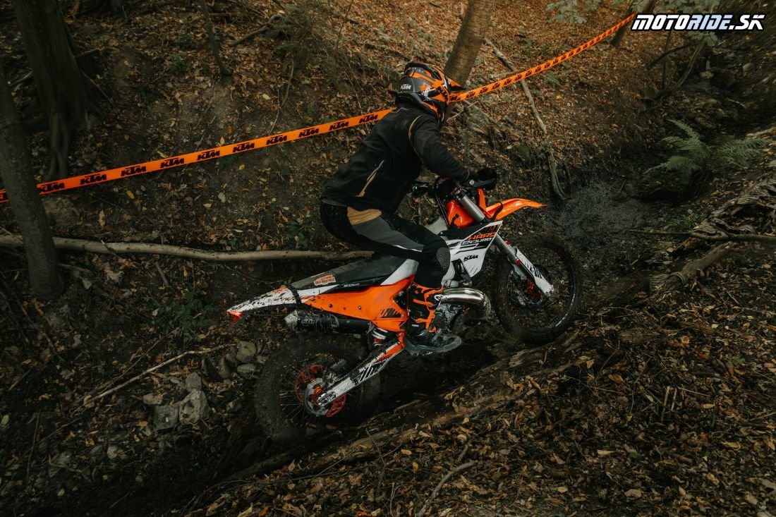 MY26 KTM 300 EXC HARDENDURO  Action  KTM EXC 300 HARDENDURO