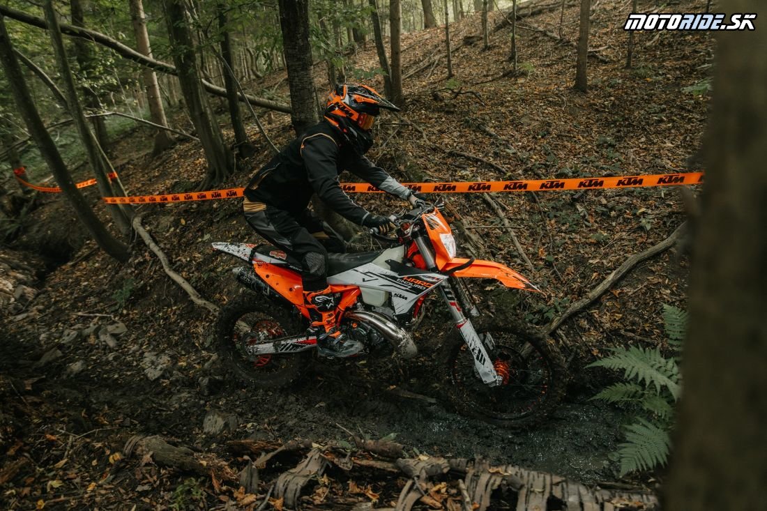 MY26 KTM 300 EXC HARDENDURO  Action  KTM EXC 300 HARDENDURO
