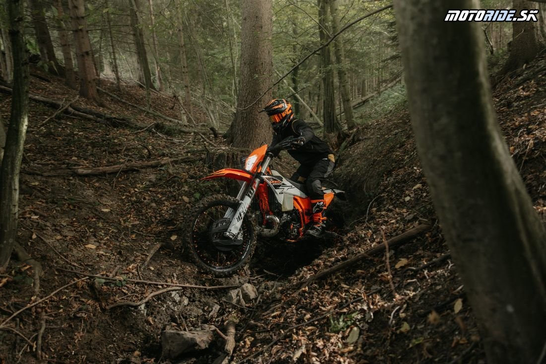 MY26 KTM 300 EXC HARDENDURO  Action  KTM EXC 300 HARDENDURO