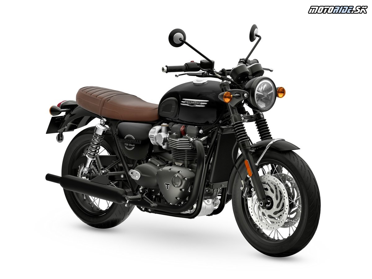 Bonneville-T120-Black 2026 Jet-Black RHS-Front-Angle