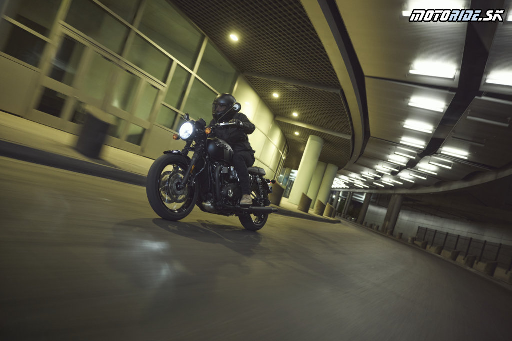 T120 Black 1200 2026