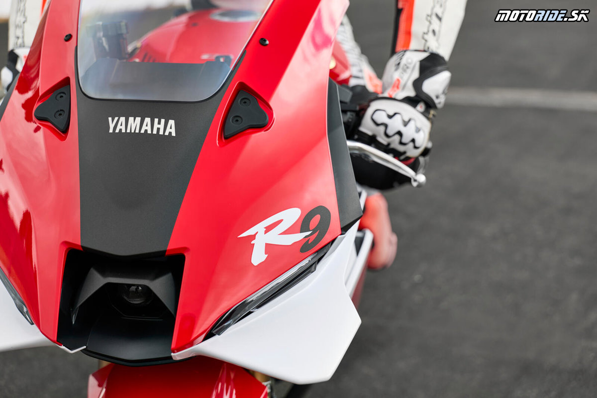 Yamaha R9 2026