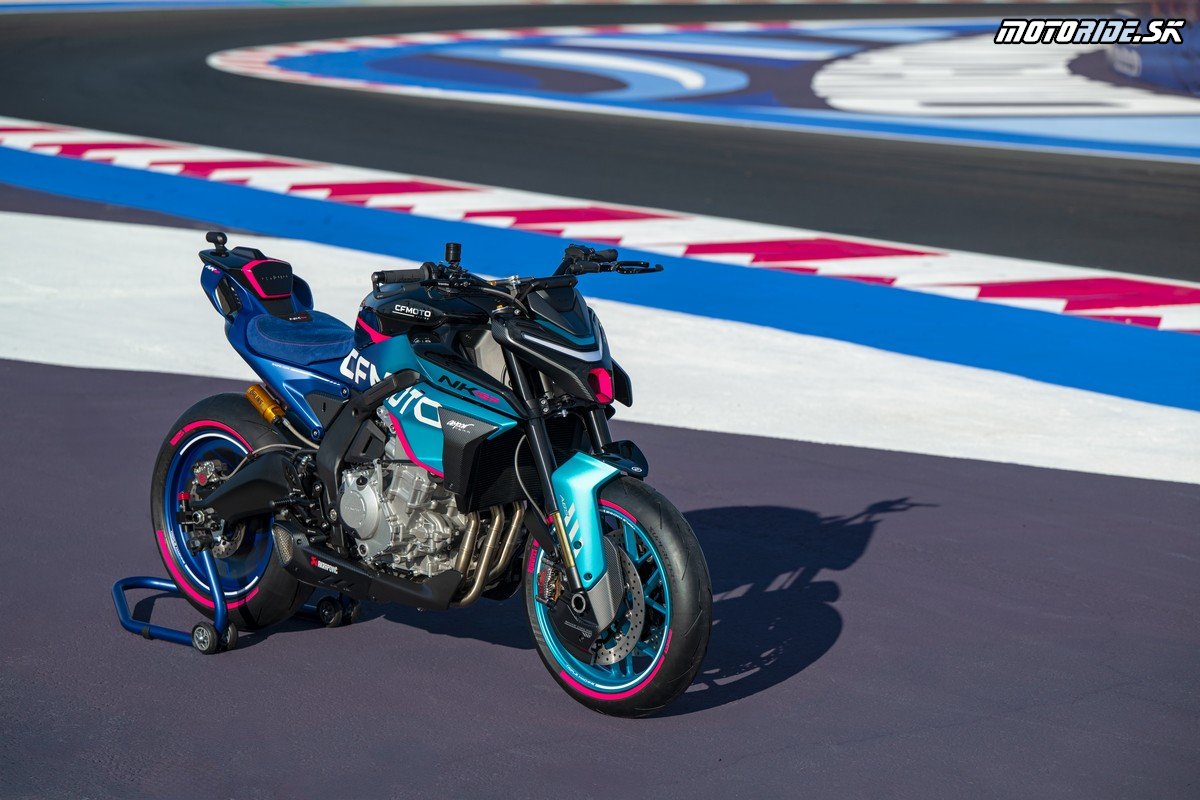 CFMOTO 675NK GP Static 2