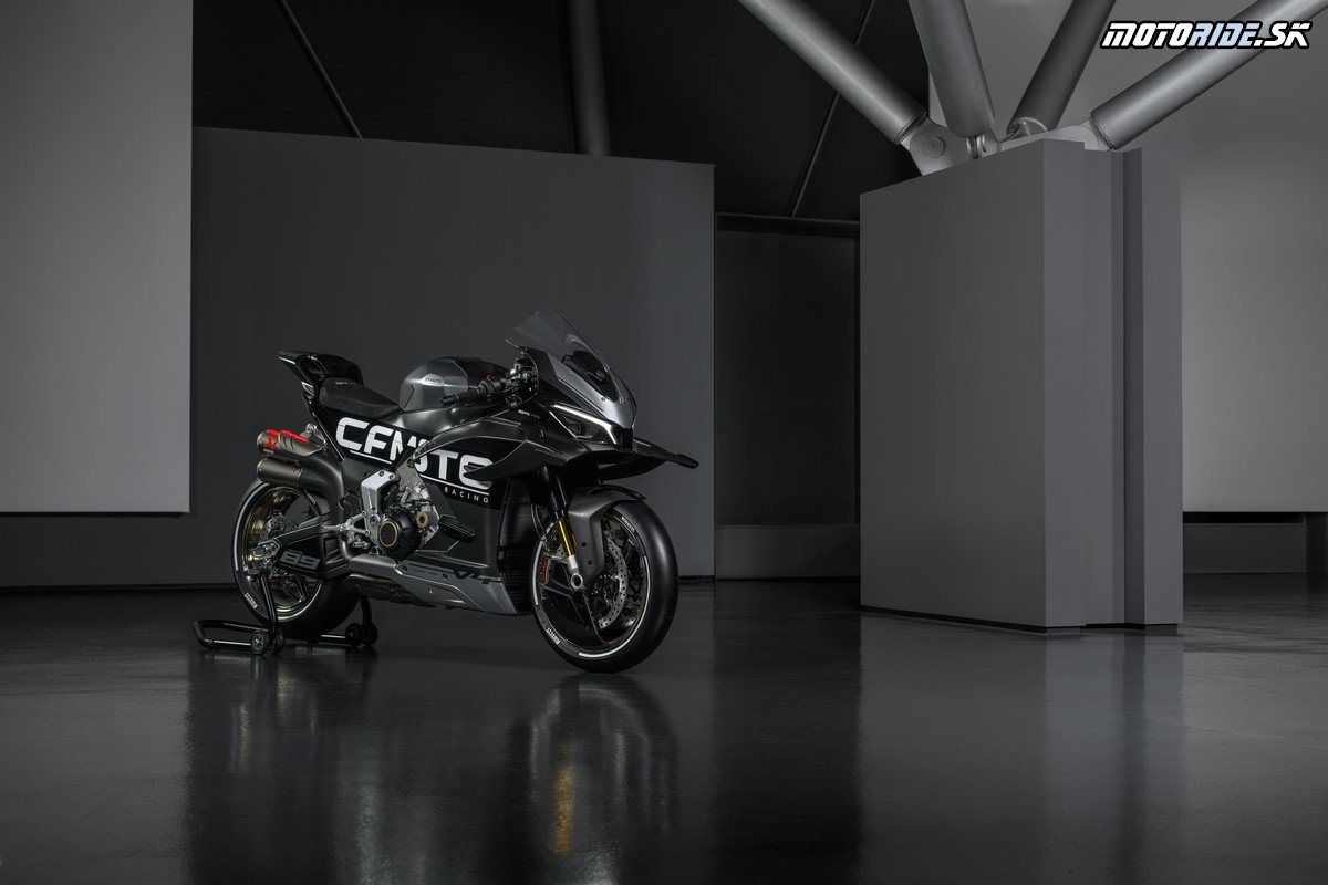 CFMOTO V4 SR-RR PROTOTYPE 1