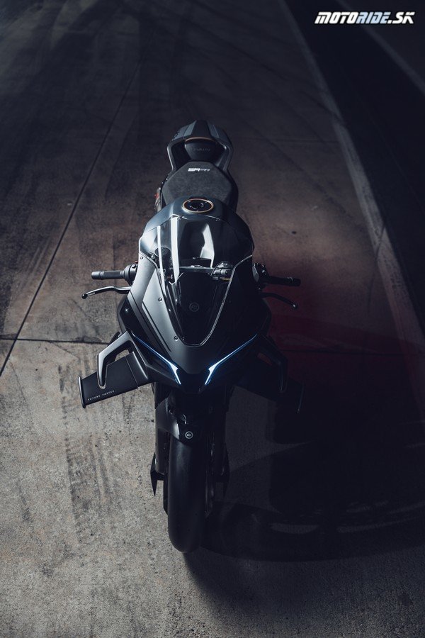 CFMOTO V4 SR-RR PROTOTYPE 17