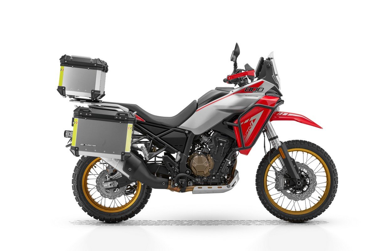 QJMotor  SRT800RX 2026