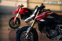 MY26 HYPERMOTARD V2 STATIC ON LOCATION 13 UC873954 Mid Galéria