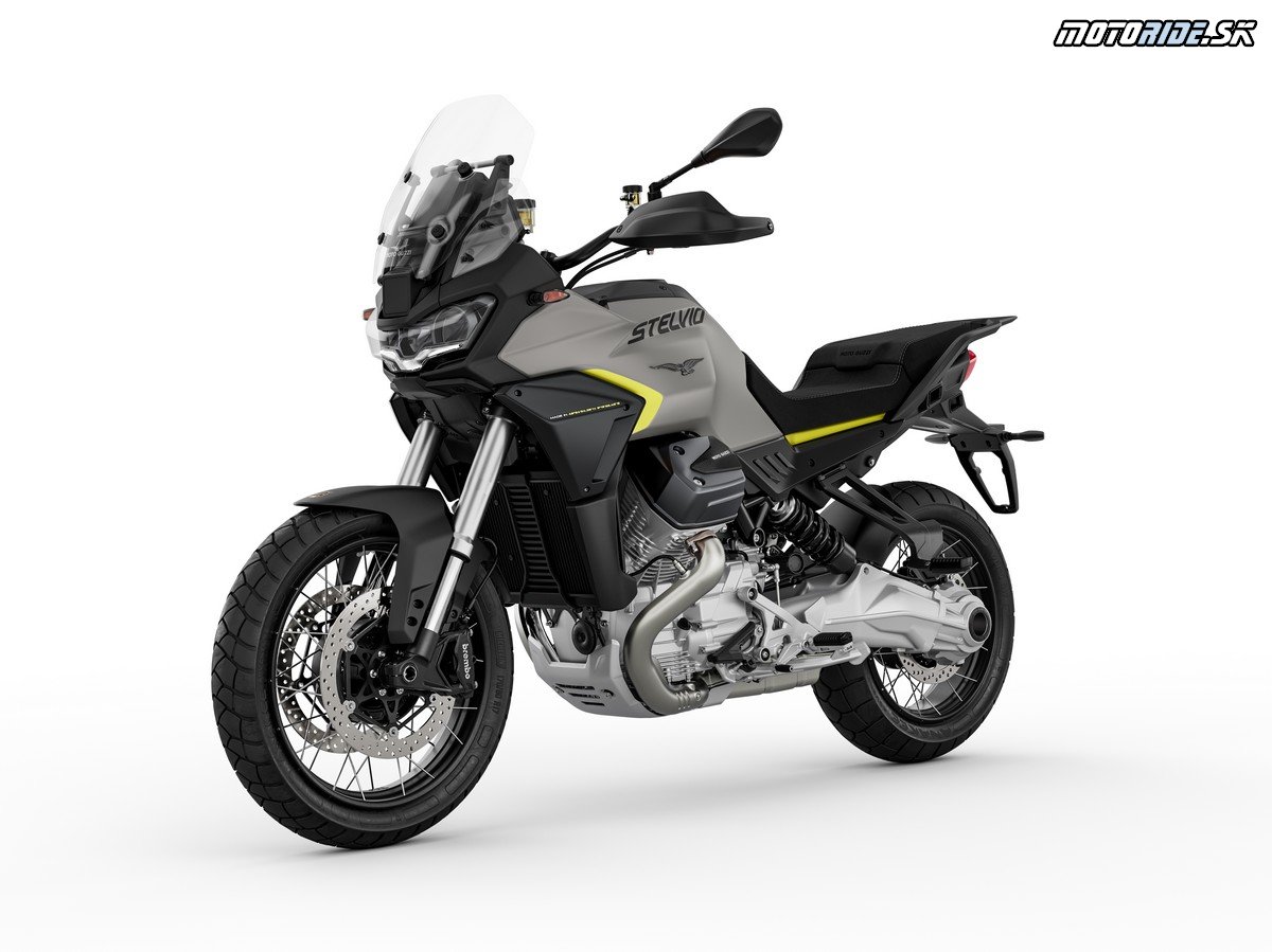 Moto-Guzzi Stelvio-PFF Grigio-Climbing 3-4-ant-sx