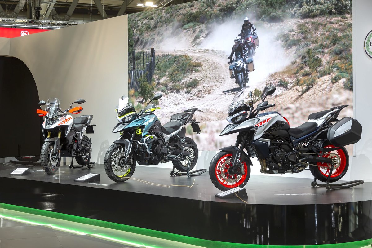 Benelli TRK 902 Stradale a Xplorer 2026