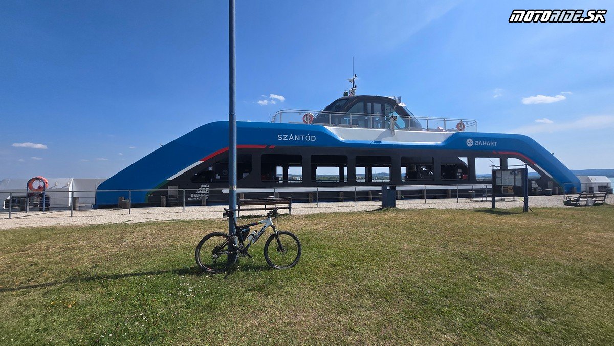 Kompa cez Balaton Tihanyrév - Szántódrév  - Bod záujmu