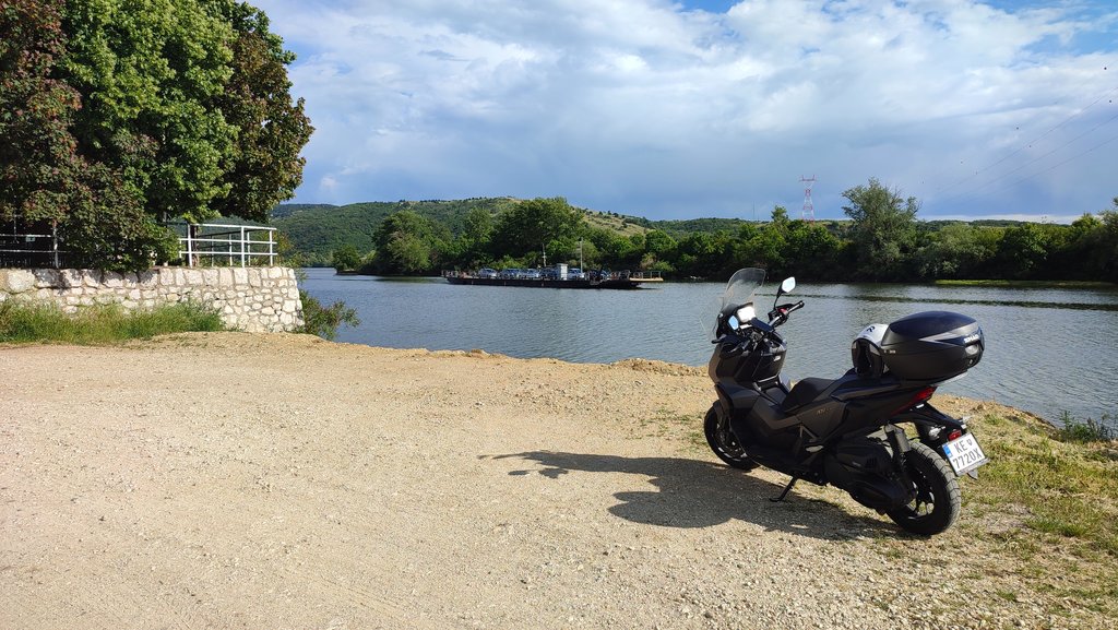 1. To je prístavisko. Stará Palanka. 1. To je prístavisko. Stará Palanka.