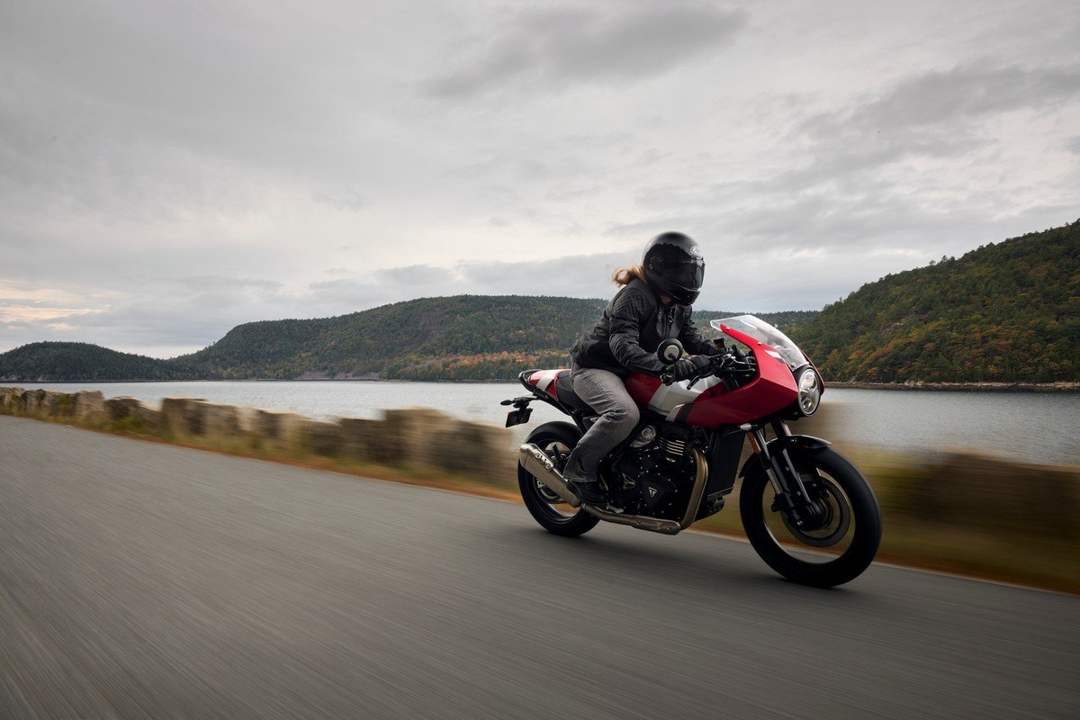 Triumph Thruxton 400 2026